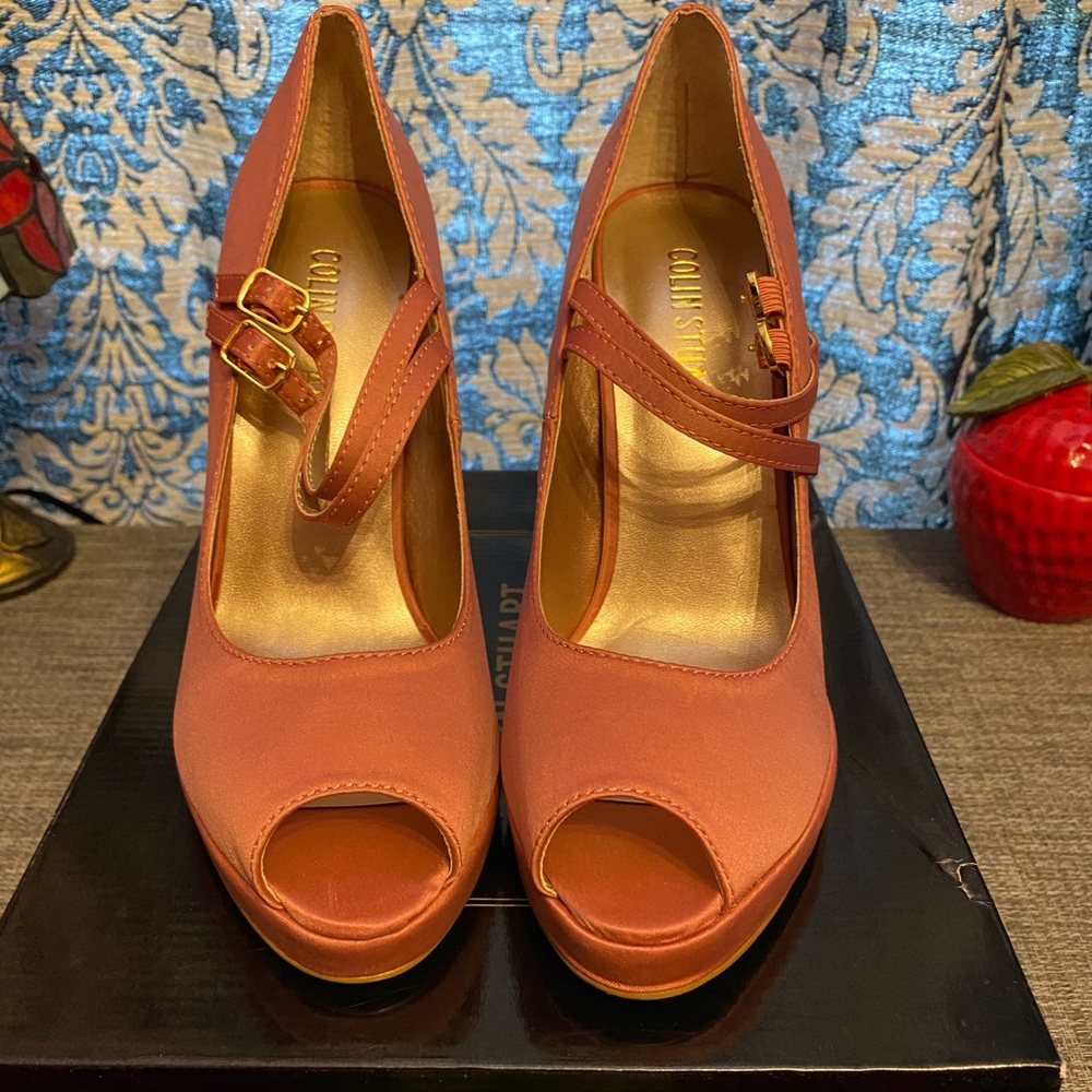 Colin Stuart Heels Dusty Rose Size 8.5